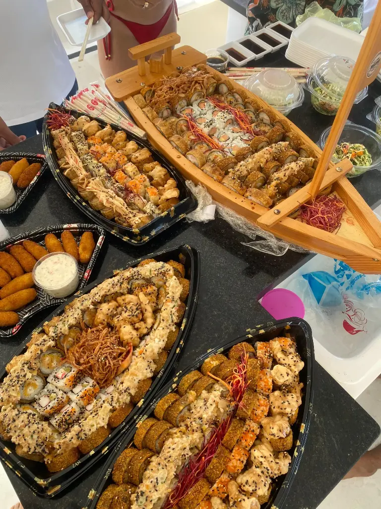 BARCO JOLLY (SUSHI)