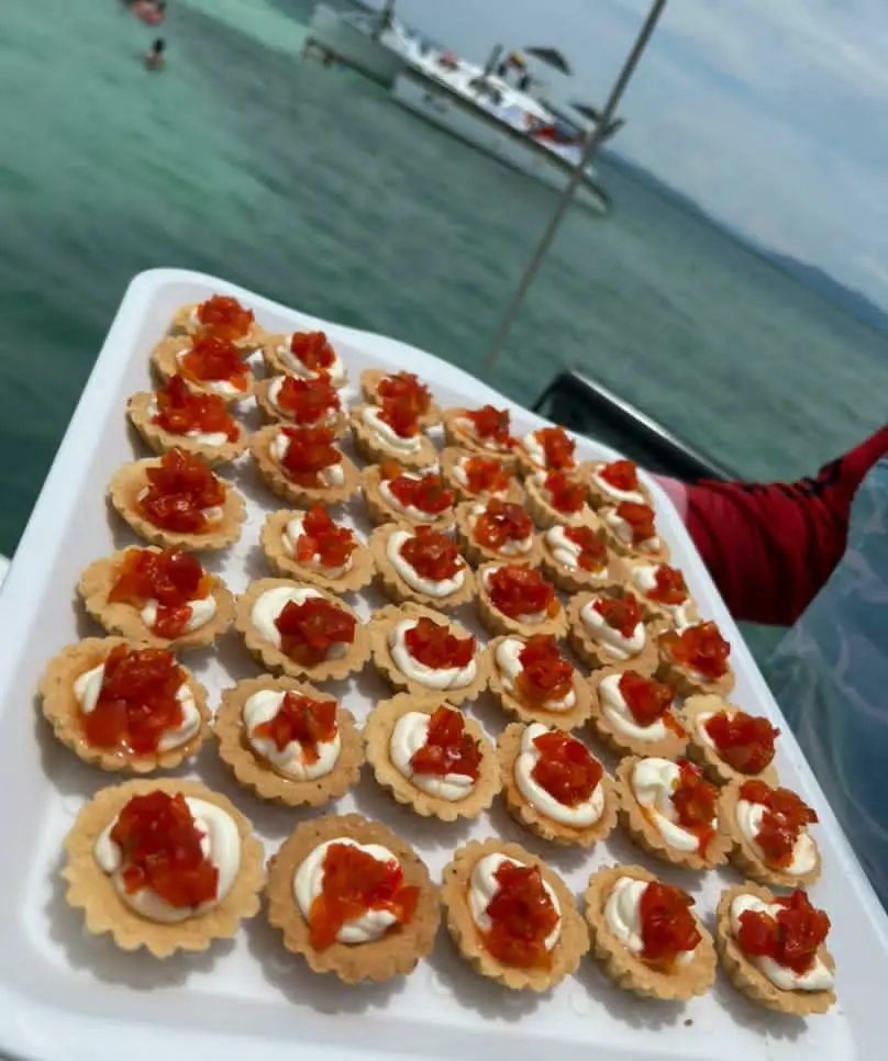 Tartaletas de Queso crema y pimentón dulce (40 unidades)